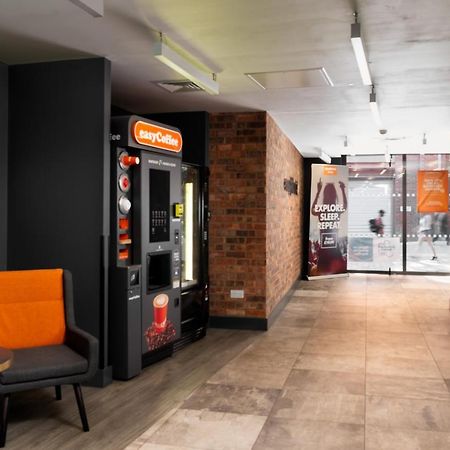 Easyhotel Leeds Leeds  Exterior foto
