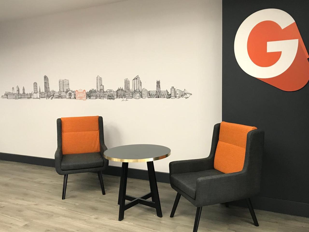 Easyhotel Leeds Leeds  Exterior foto